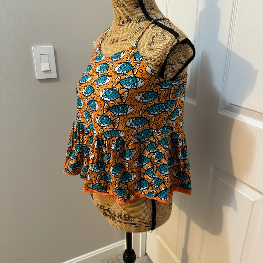 Fish Tank Top - Picture 3 of 7